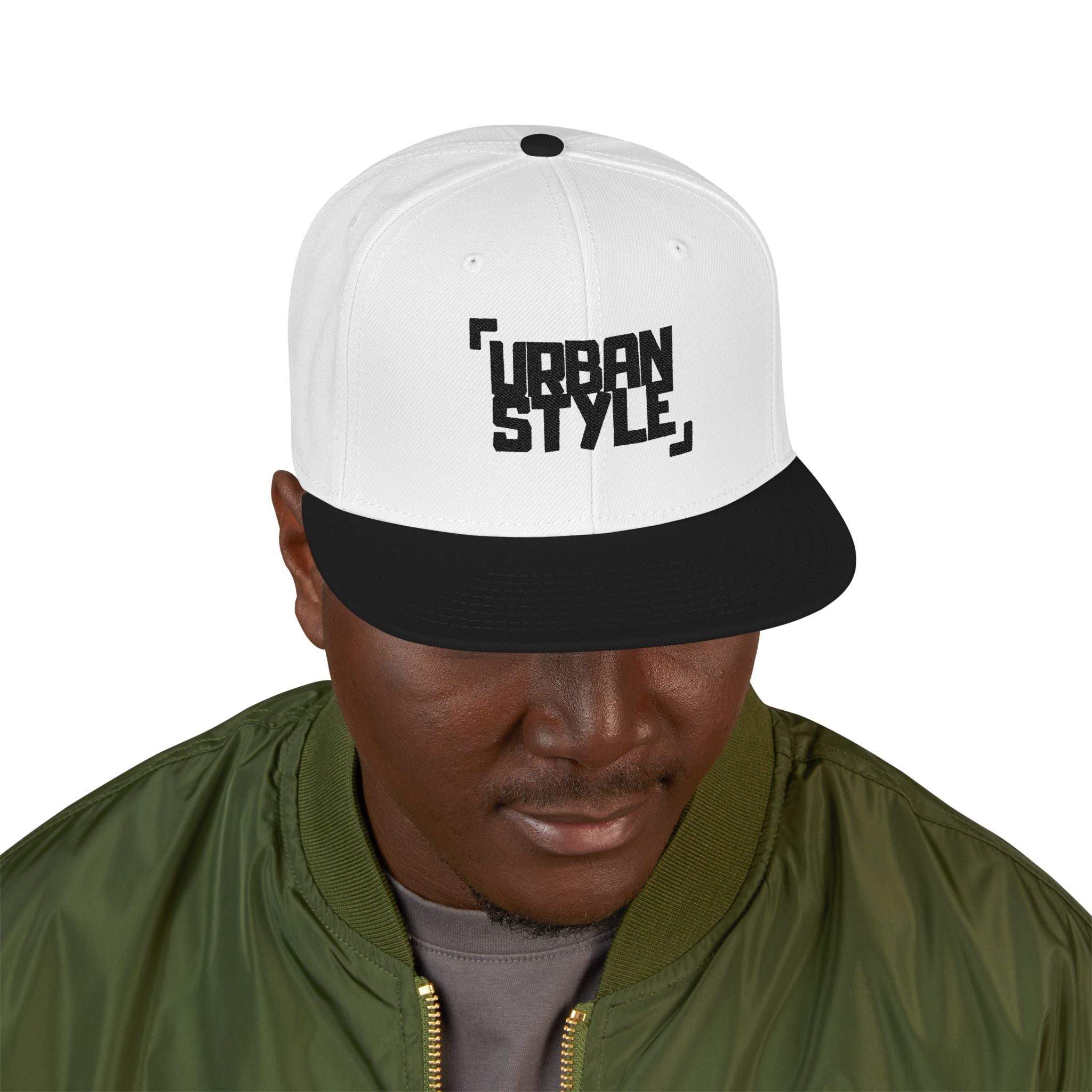 Urban Style Embroidered Snapback Hat — Black & White Streetwear Cap